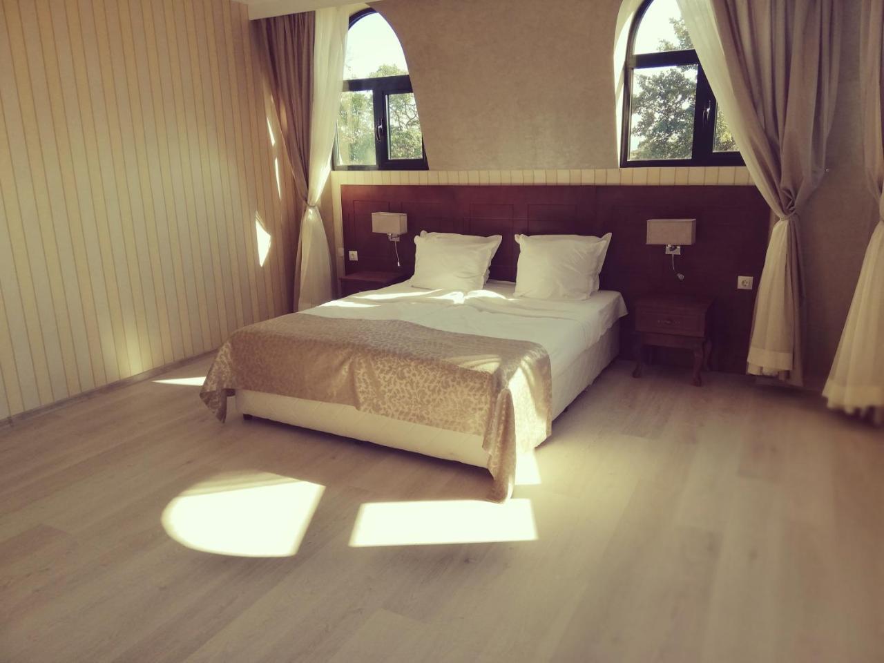 Hotel Plaza Burgas Exterior foto